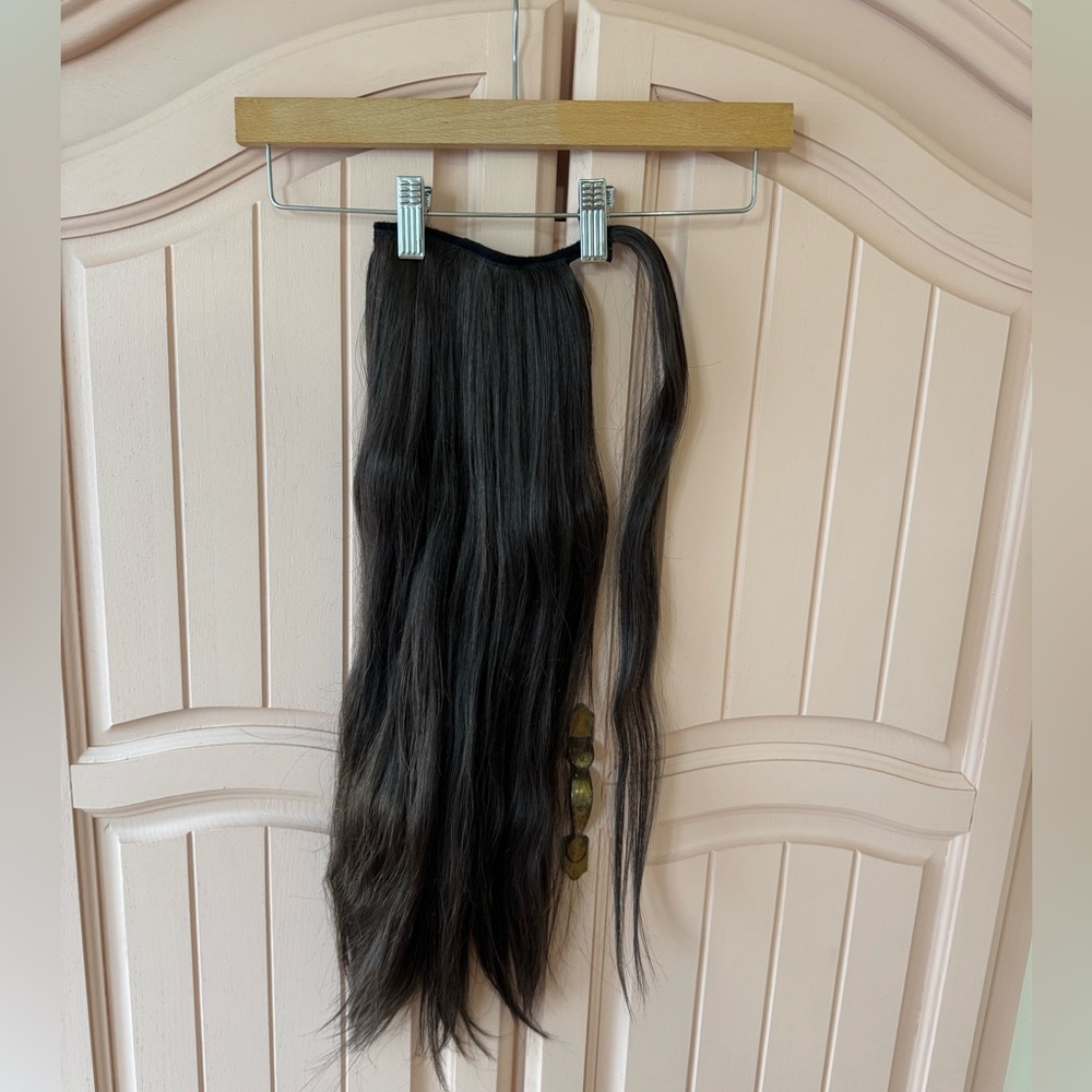 Elegant dark brown Hair Extension